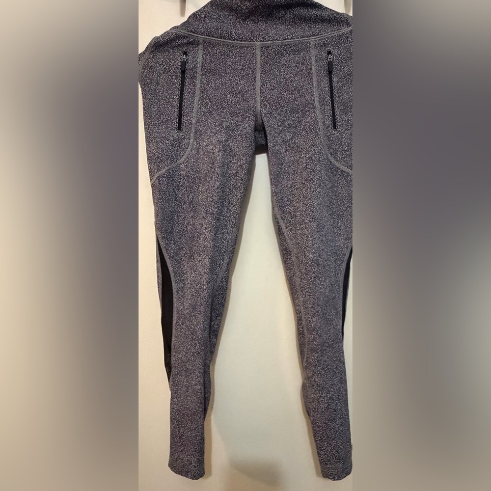 Lululemon Black and White Patterned Leggings
